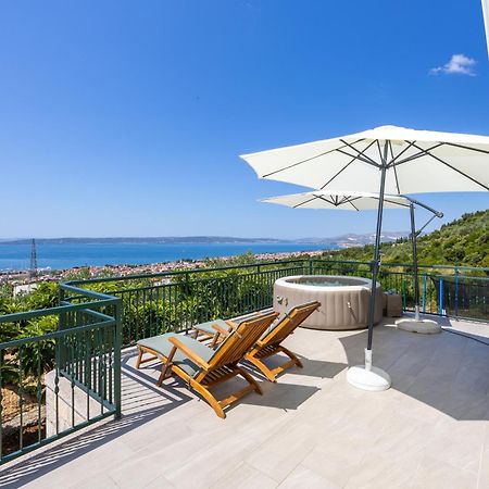 Private Villa Golden Hour With A View Of Split Area Kaštel Sućurac Exterior foto